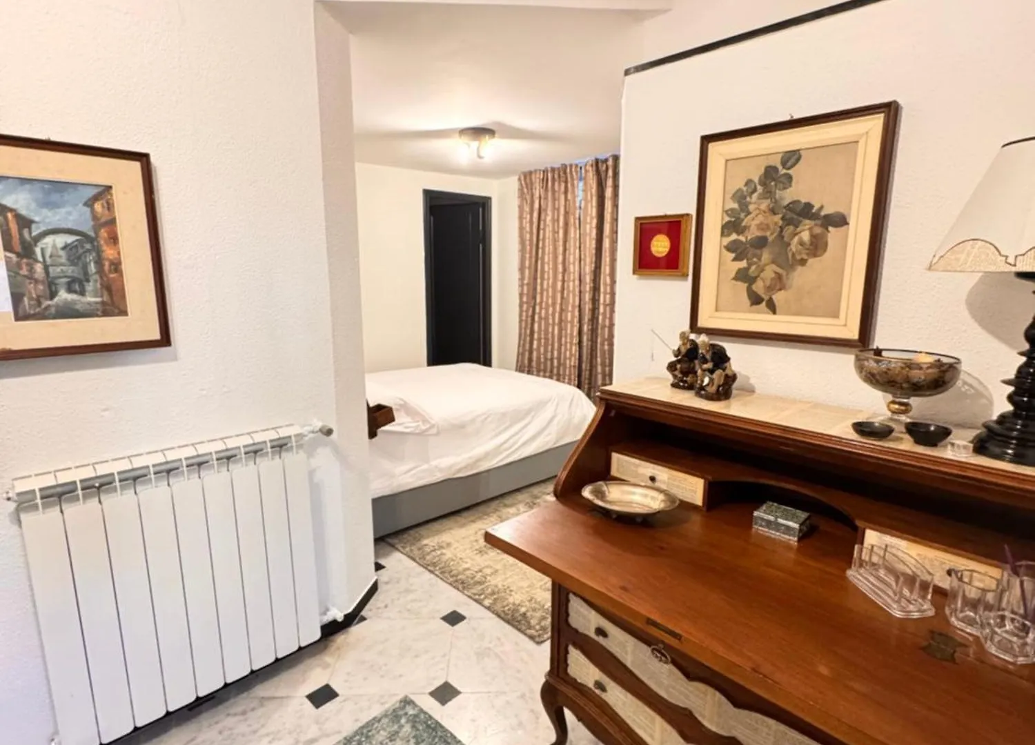 Genova Suites Sant'Ugo 0*, Janov